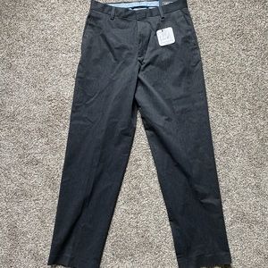 NWT Kirkland Signature Non-Iron Comfort Pant